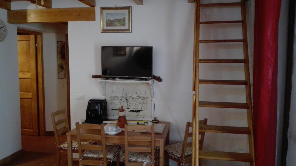 Agriturismo Collelungo Di Maremma Diaccialone Εξωτερικό φωτογραφία